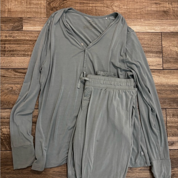 Little Sleepies Other - Little Sleepies Blue-Grey Bamboo Pajama Set, size Large